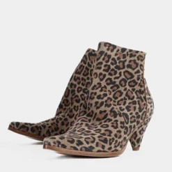 Bukela Vela Suede Boots Leopard