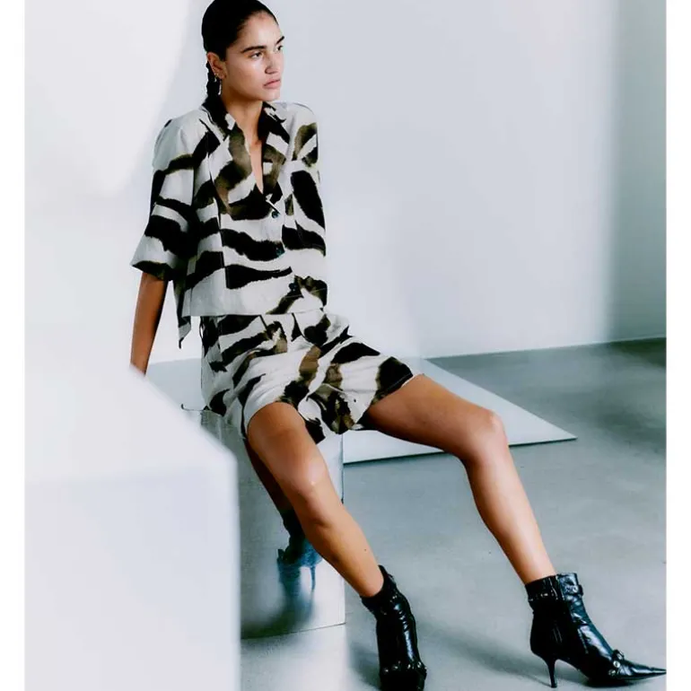 Copenhagen Muse CMNatuli Shorts With Print Peyote w. Black