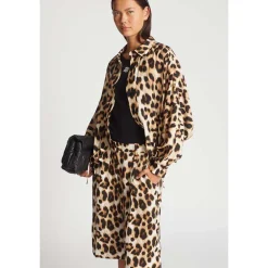 Munthe Uama Leopard Long Shorts Mocca