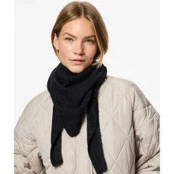 Pieces PCJuliana Triangle Scarf Black