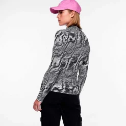 Pieces PCSesh LS T-Neck Top BC Sort